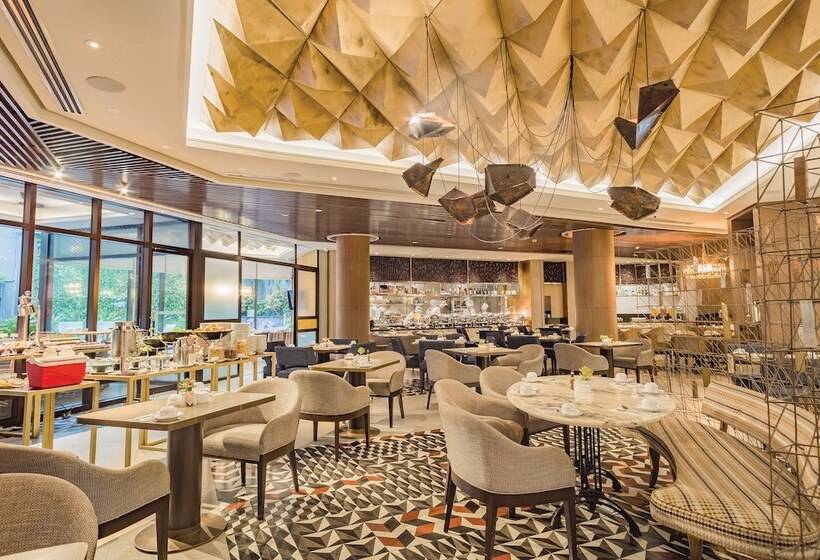 هتل Ascott Makati