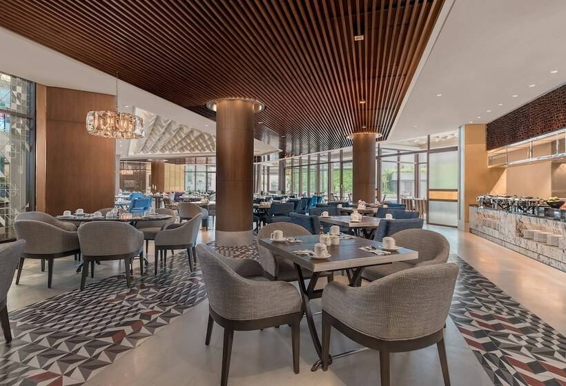 هتل Ascott Makati