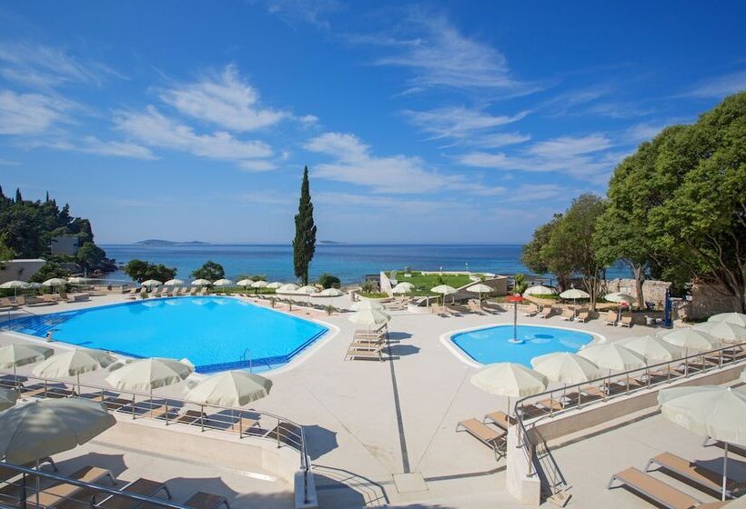 בית מלון כפרי Maistra Select Astarea