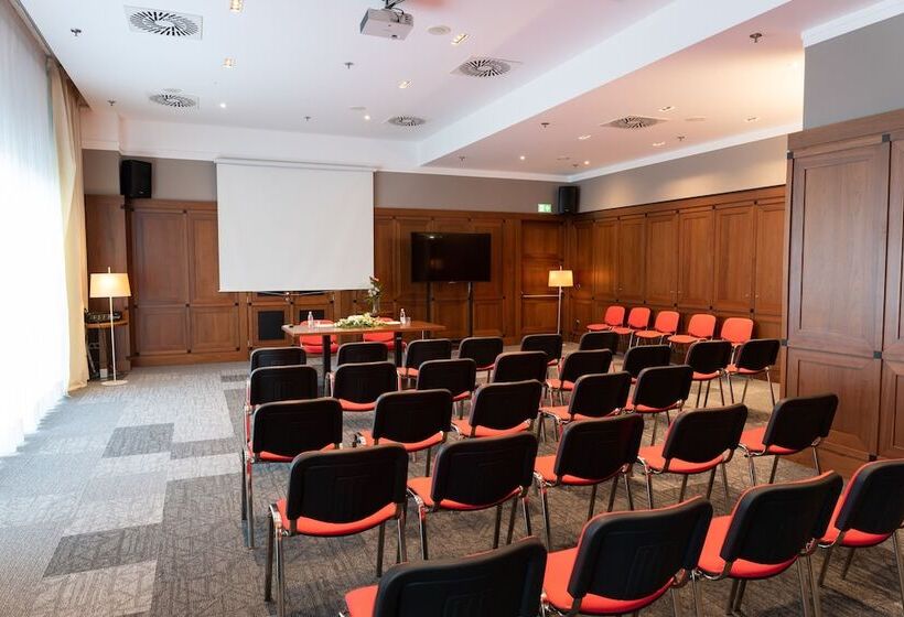 Austria Trend Hotel Ljubljana