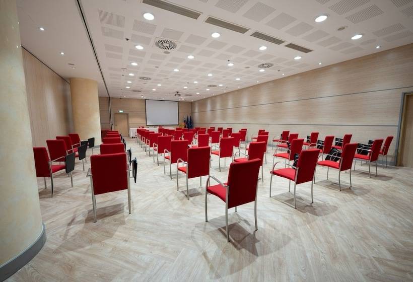 Austria Trend Hotel Ljubljana