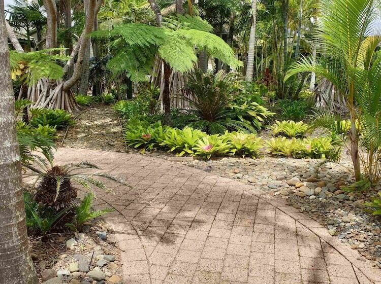 هتل Ballina Beach Resort