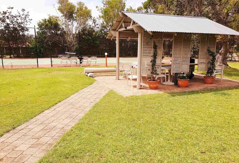 هتل Ballina Beach Resort