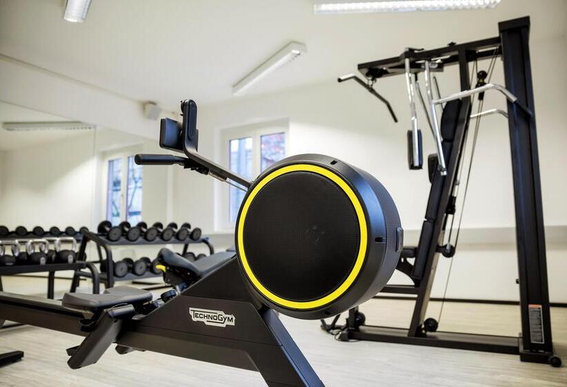 هتل Spark By Hilton Vienna Messe Prater