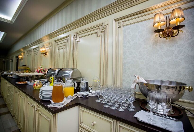 בית מלון כפרי Best Western Central