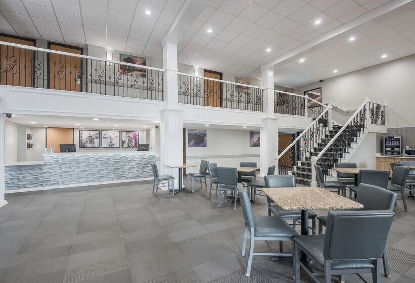 هتل Best Western Fort Wayne I69 North