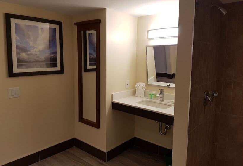 Best Western Plus Durham Hotel & Conference Centre