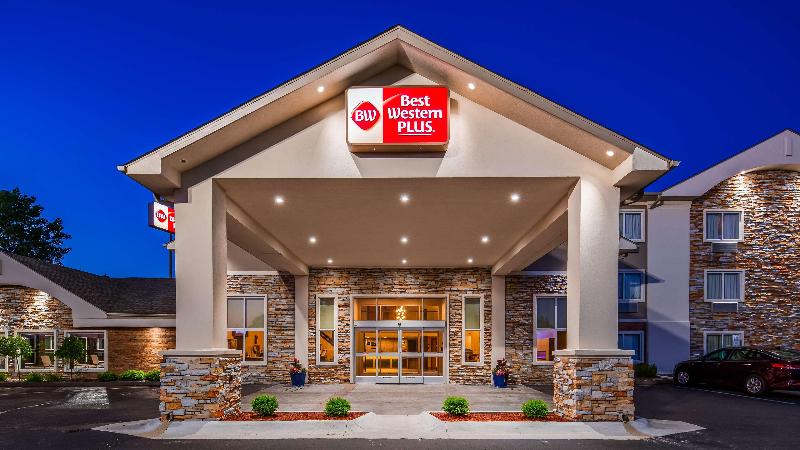 هتل Best Western Plus Flint Airport Inn & Suites