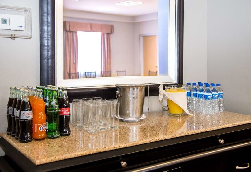 호텔 Best Western Plus Monterrey Airport