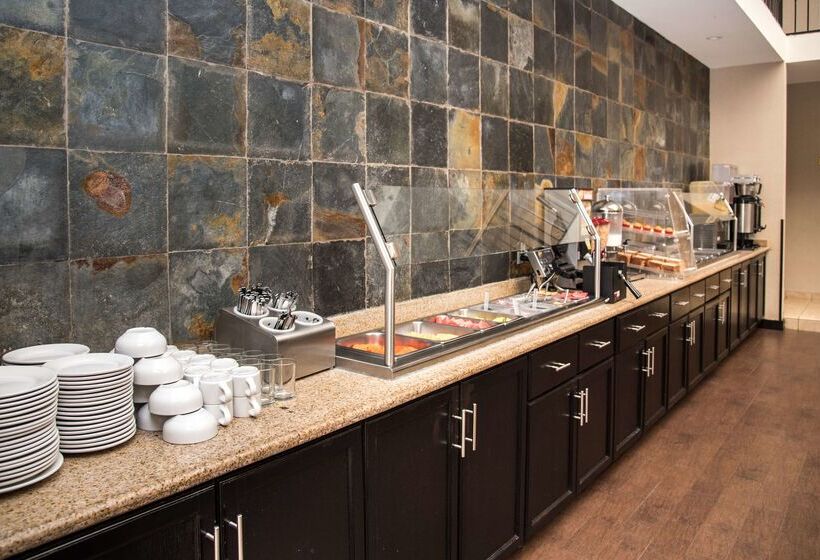 호텔 Best Western Plus Monterrey Airport