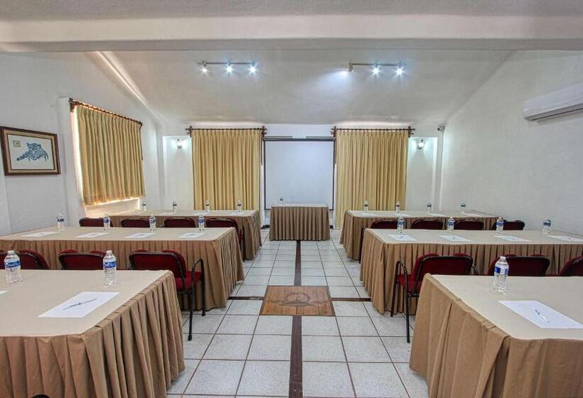 ホテル Best Western Posada Chahue