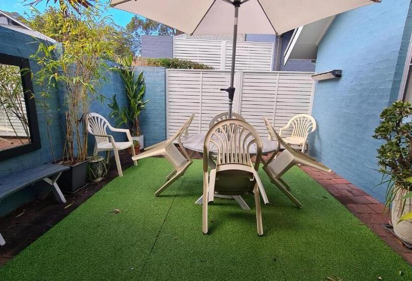 هتل Stay At Raffertys Resort