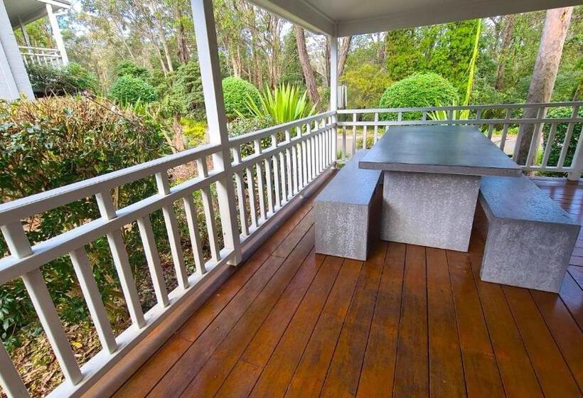 هتل Stay At Raffertys Resort