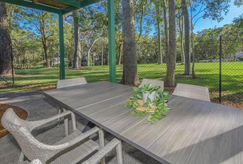 هتل Stay At Raffertys Resort