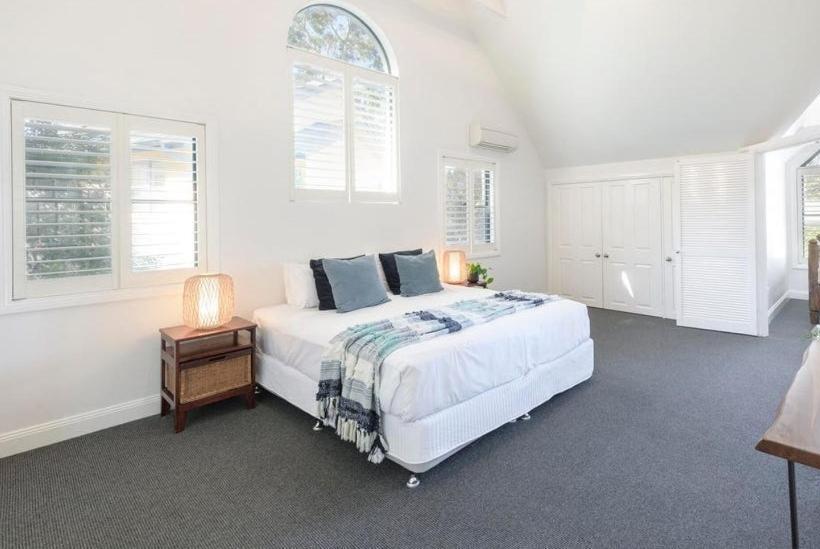 هتل Stay At Raffertys Resort