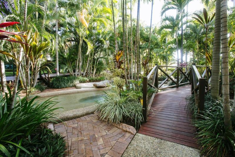 酒店 City Oasis Inn Townsville, Surestay Collection By Bw