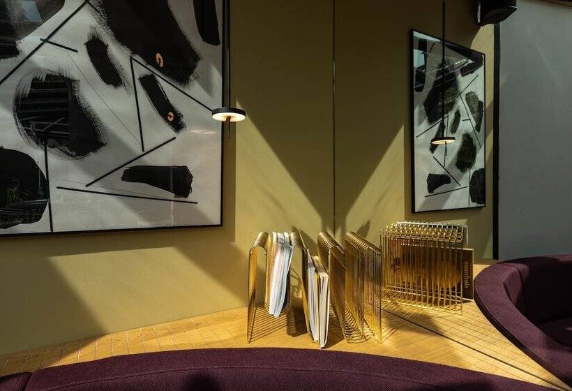 Conscious Hotel Museum Square