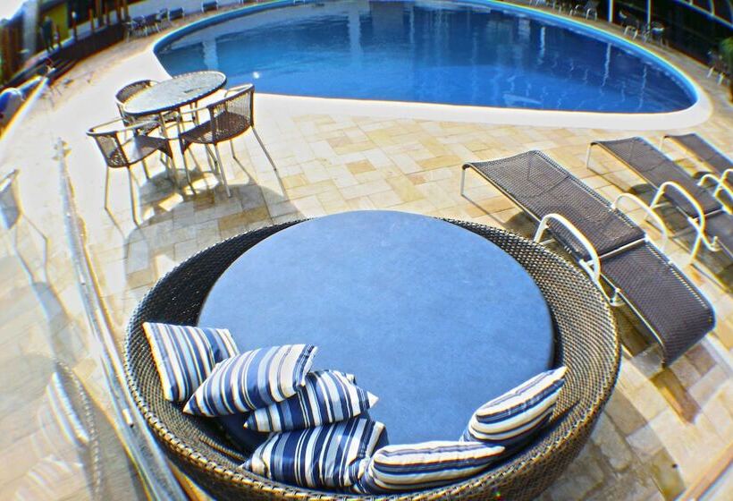 Отель Continental Inn