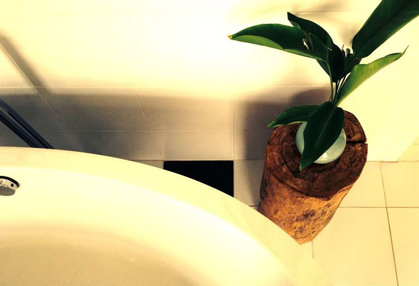 هتل Cordova Reef Village Resort