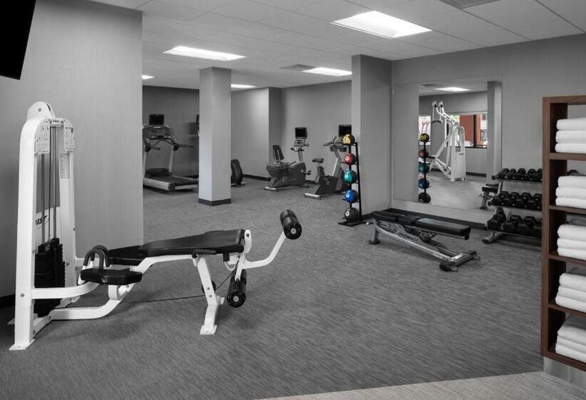 هتل Courtyard Los Angeles Burbank Airport