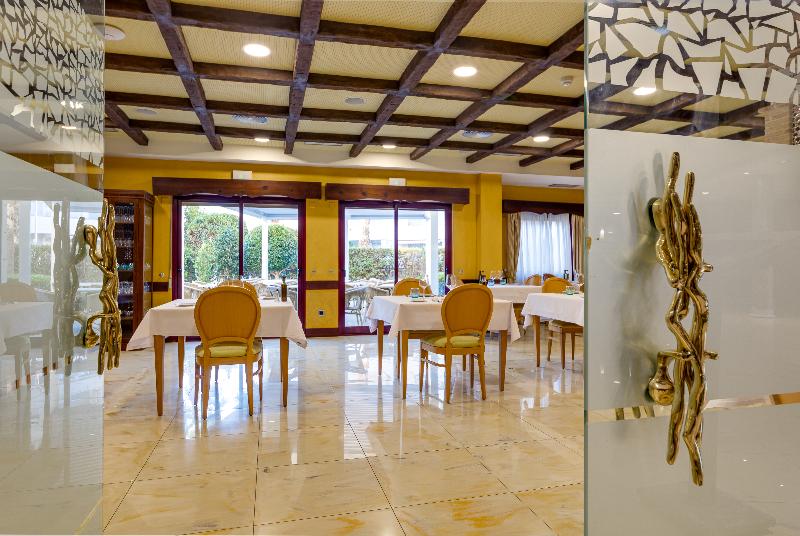 هتل Daniya Denia Spa & Business 4