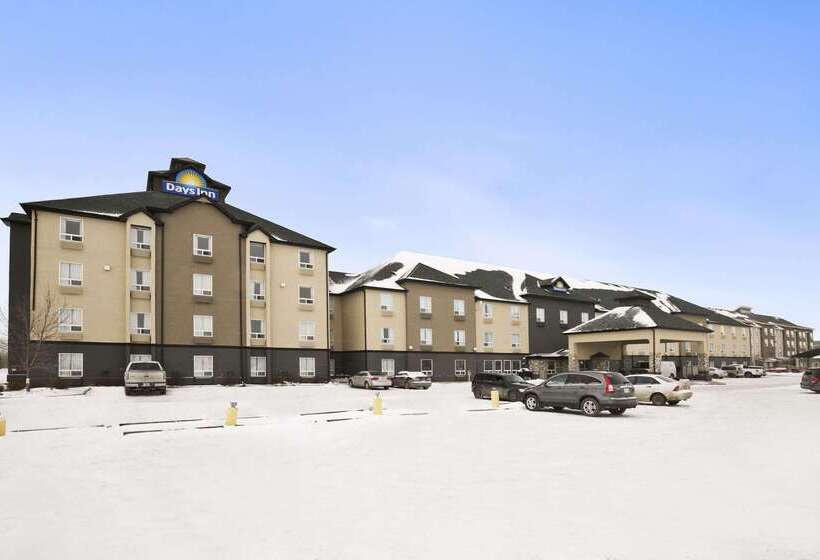 هتل Days Inn By Wyndham Regina