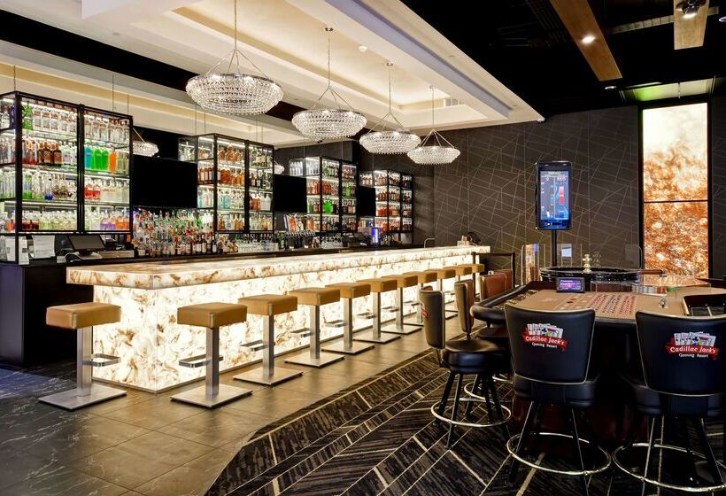 酒店 Doubletree By Hilton Deadwood At Cadillac Jack's