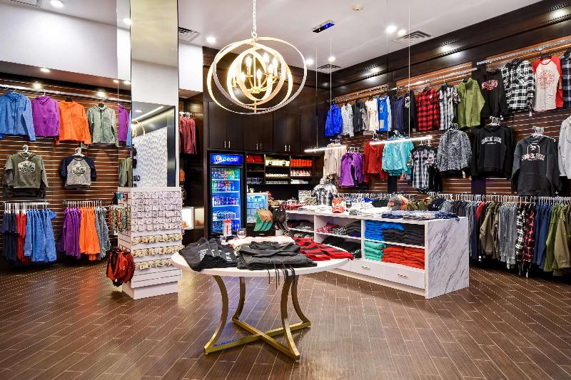 酒店 Doubletree By Hilton Deadwood At Cadillac Jack's