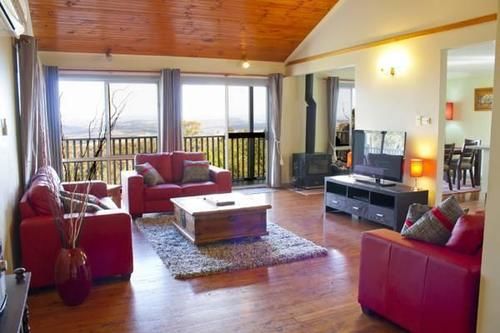 בית מלון כפרי Eaglereach Wilderness Resort