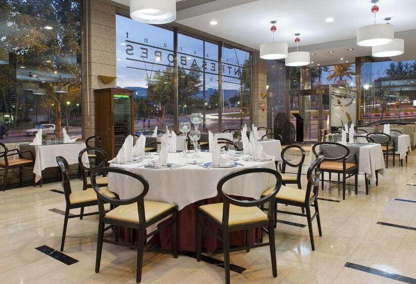 فندق Elba Almeria Business & Convention