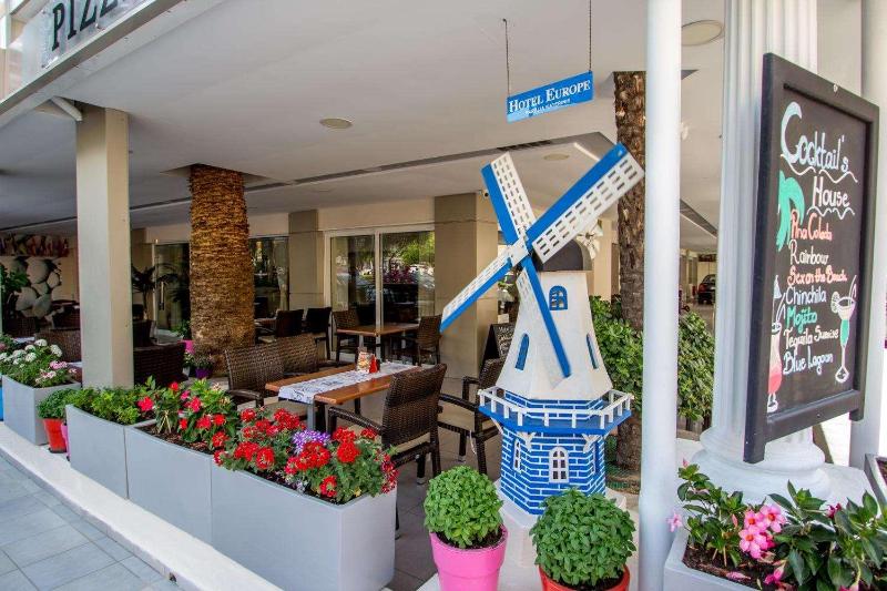 Europe Hotel   Free Underground Parking