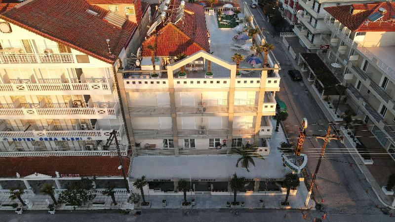 Europe Hotel   Free Underground Parking