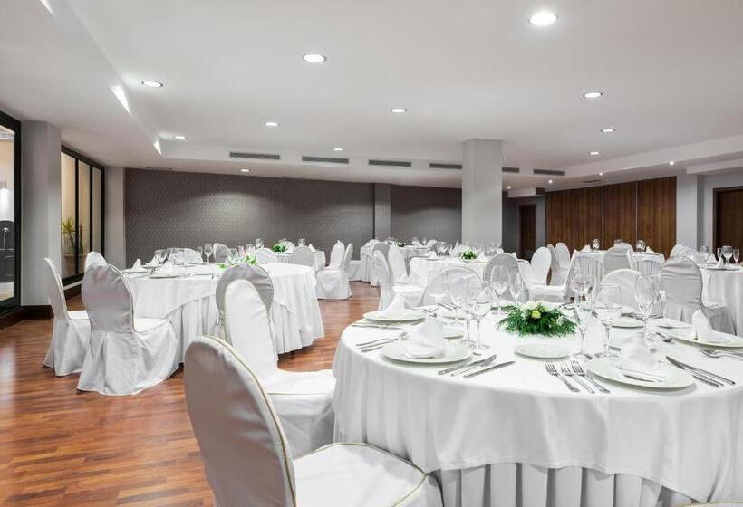 هتل Exe Agora Caceres