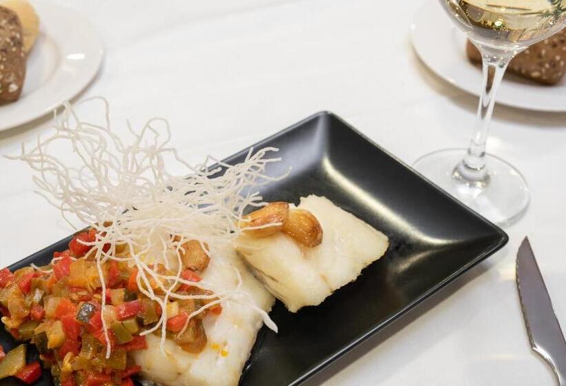 هتل Exe Agora Caceres