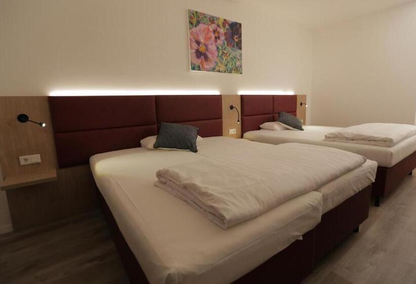 酒店 Galeria Airport