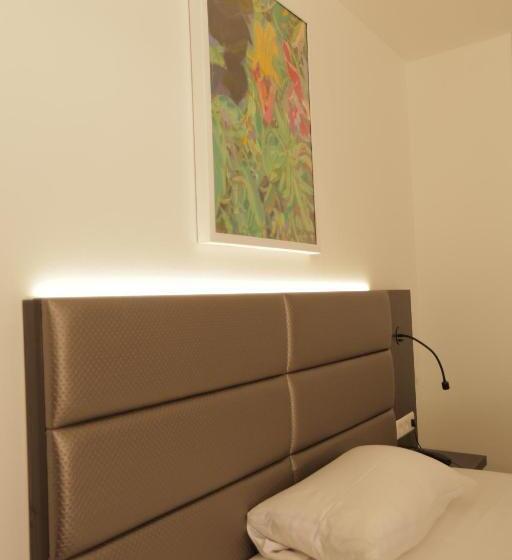 酒店 Galeria Airport