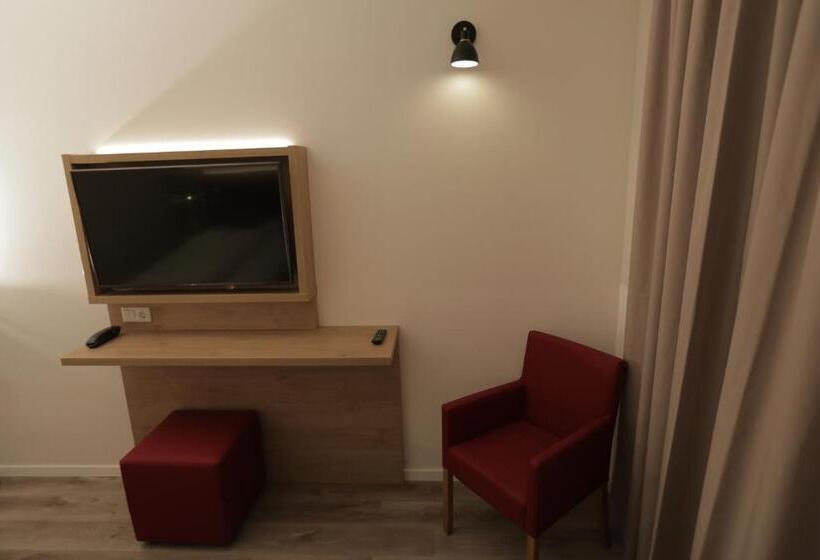 酒店 Galeria Airport