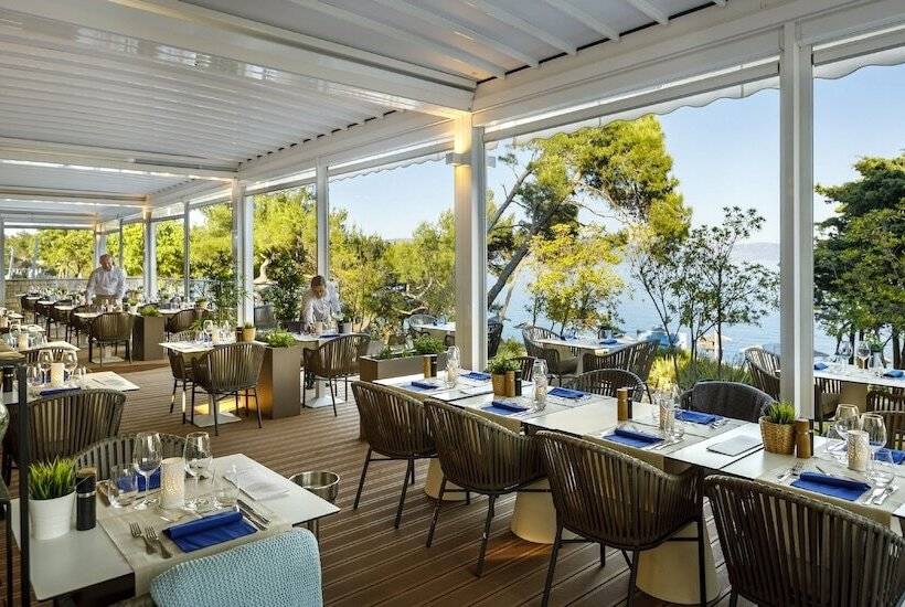 Girandella Resort, Valamar Collection