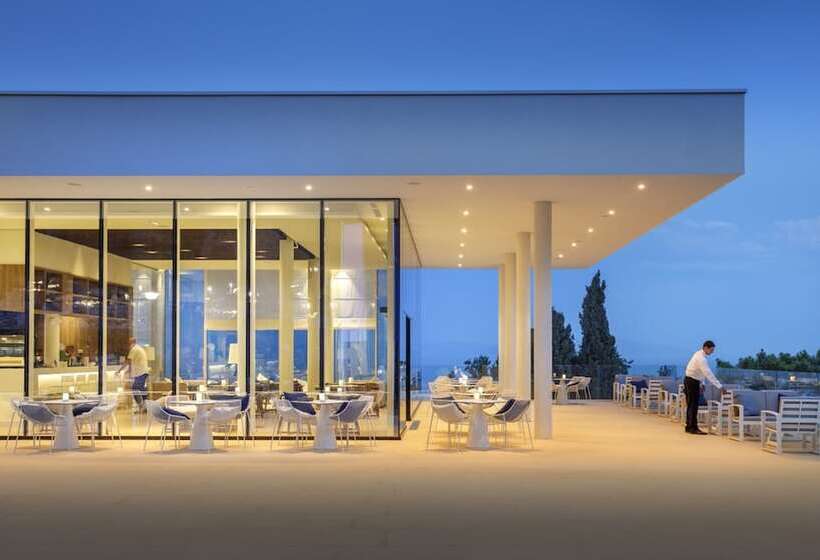 Girandella Resort, Valamar Collection