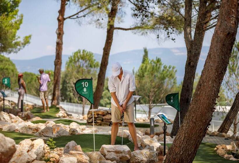 Girandella Resort, Valamar Collection