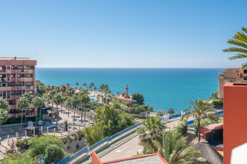 هتل Holiday World Riwo