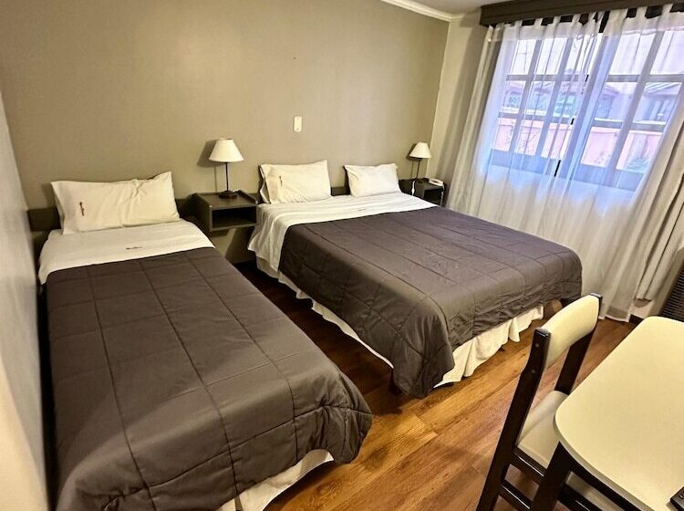 호텔 Hostal Malvinas