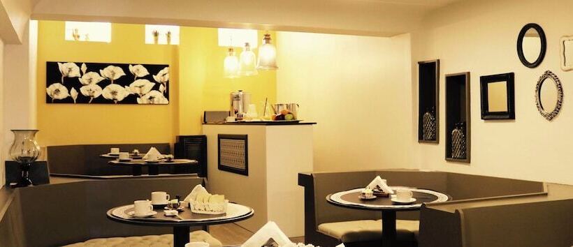 ホテル Hostal Malvinas