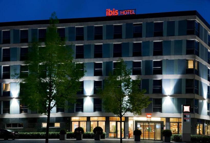 酒店 Ibis Köln Messe