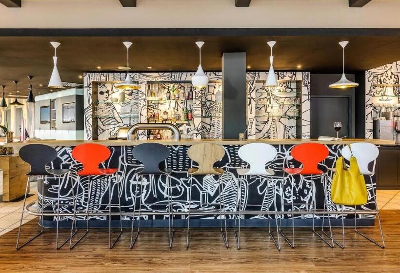 هتل Ibis Köln Messe