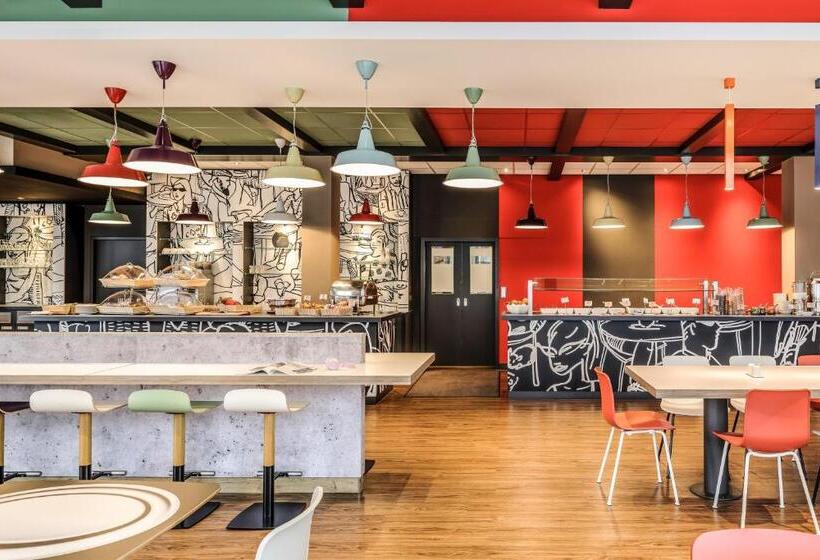 酒店 Ibis Köln Messe