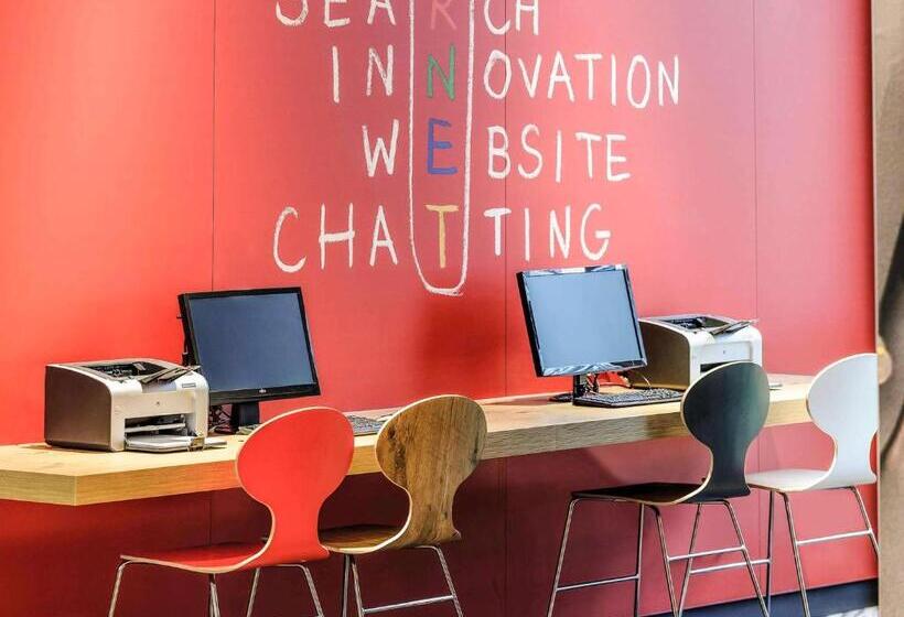 酒店 Ibis Köln Messe