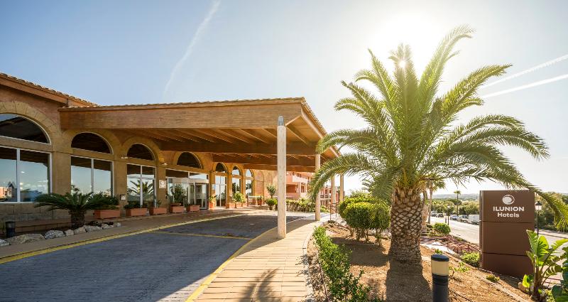 Отель Ilunion Sancti Petri