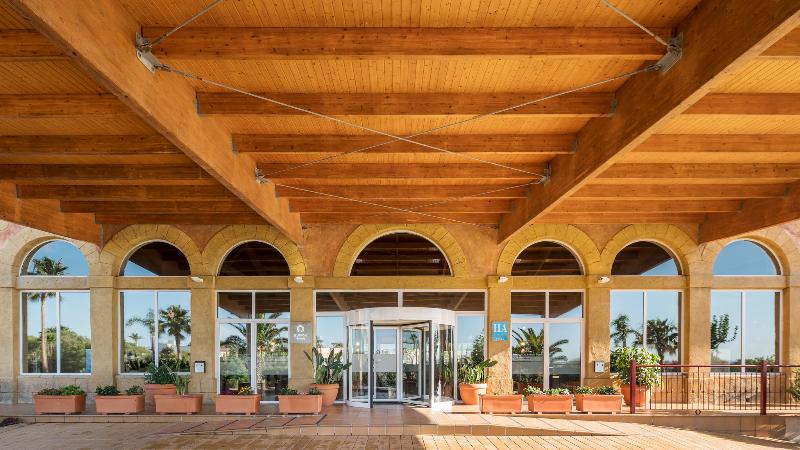 Отель Ilunion Sancti Petri