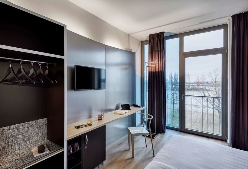 هتل Innside By Meliá Bremen